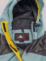 Rompevientos ACG Nike Talla L - Imagen 3