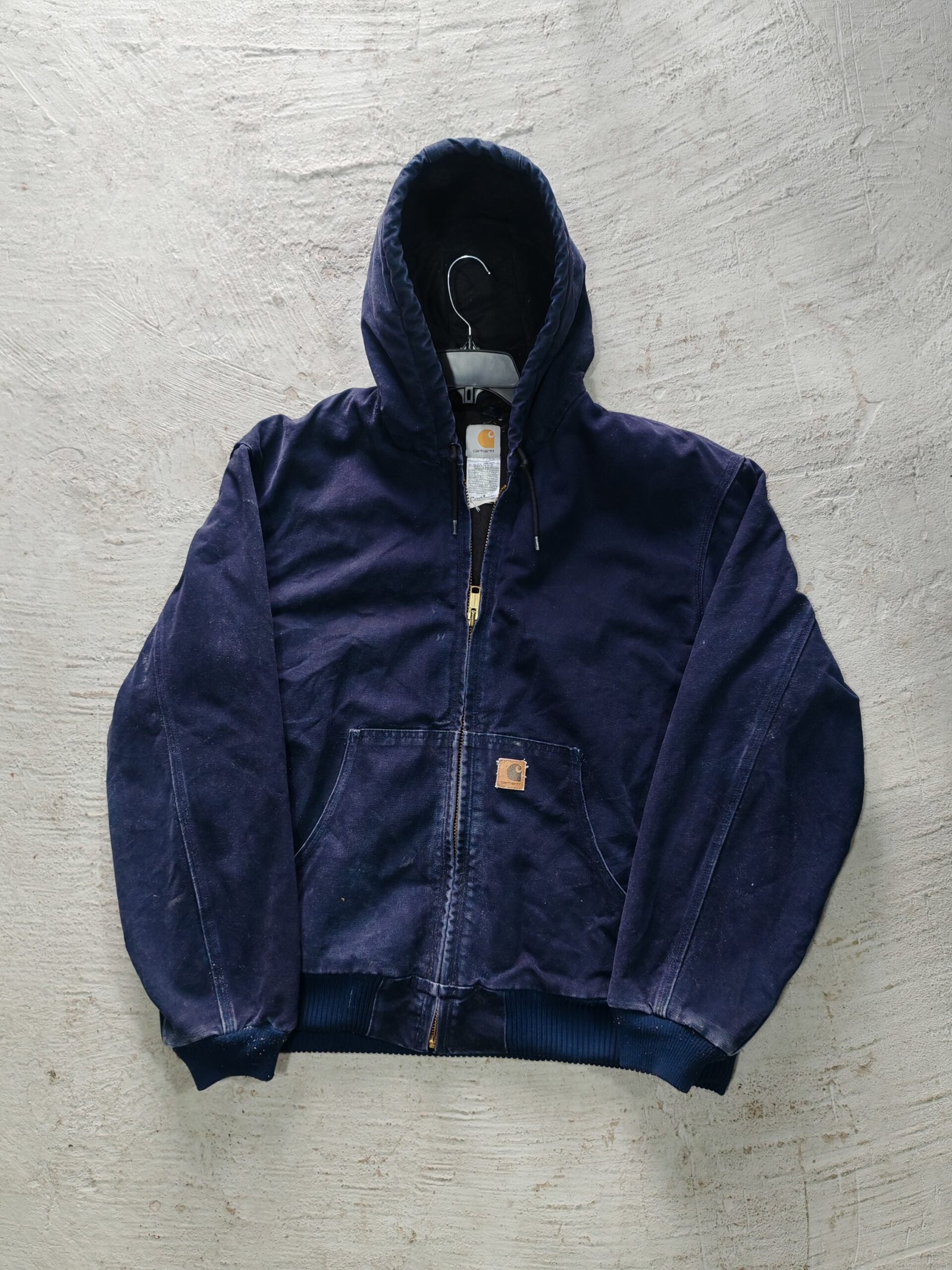 IMG_20260417_152835 HOODIE CARHARTT ACTIVE JACKET TALLA L (FIT OVERSIZE) - Imagen 1