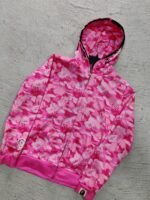 HOODIE BAPE SHARK CAMO ROSA TALLA M - Imagen 5